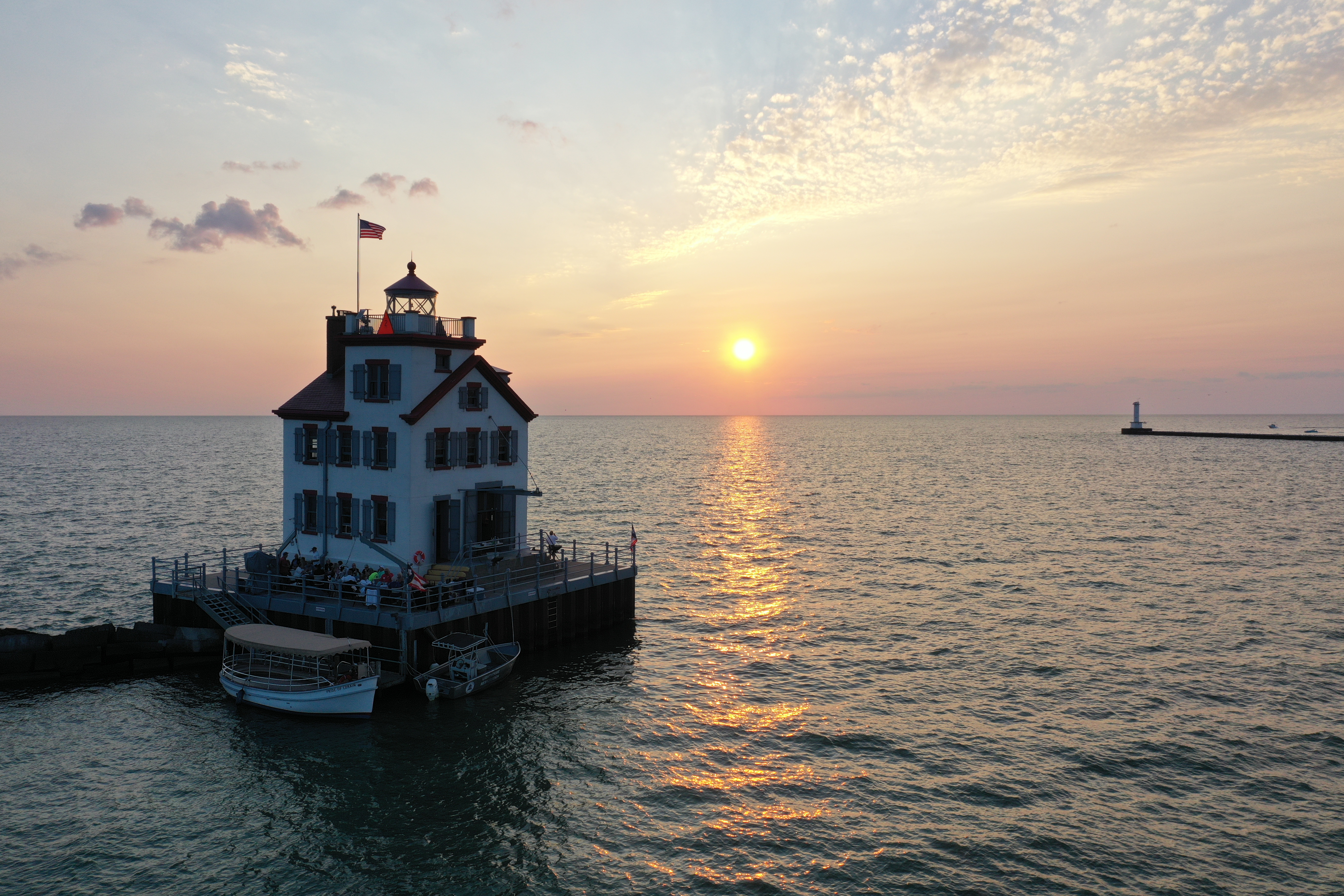 Lorain Lighthouse and boat tours